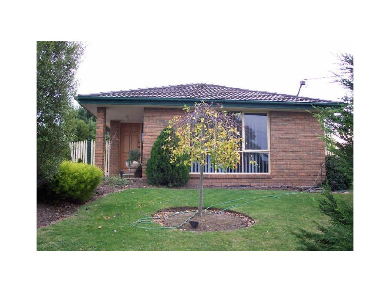 2 Daryl Court, Hampton Park VIC 3976