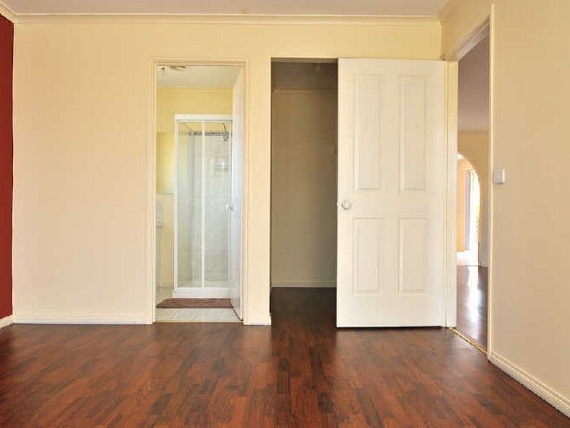 15 Arnica Close, Hampton Park VIC 3976