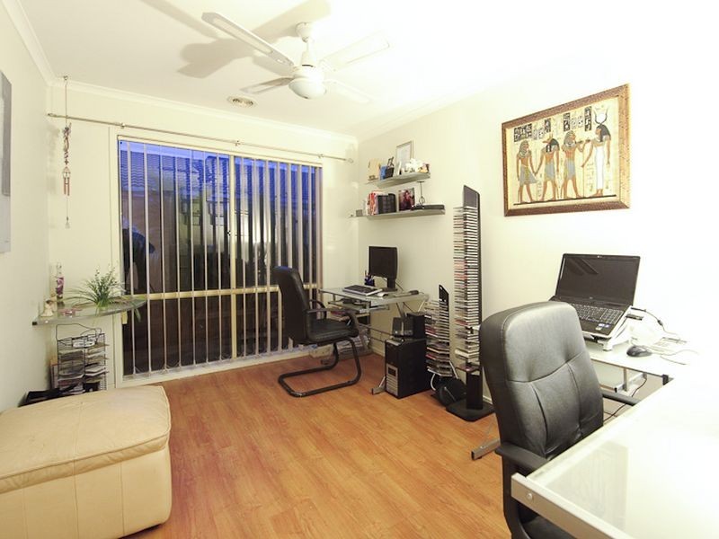 10 Cascade Way, Hallam VIC 3803