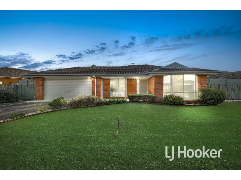 25 Kirkwood Crescent, Hampton Park VIC 3976