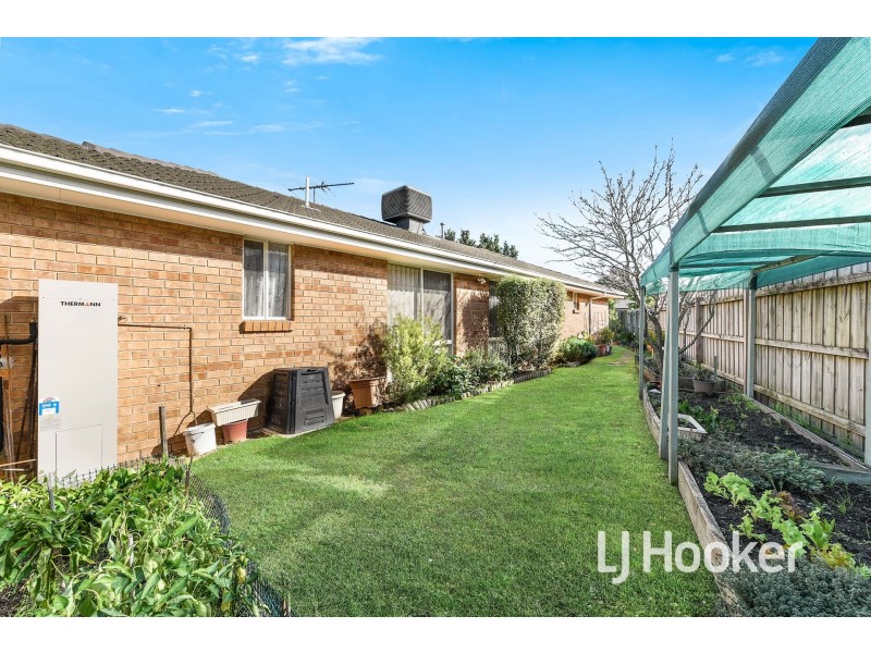 25 Kirkwood Crescent, Hampton Park VIC 3976