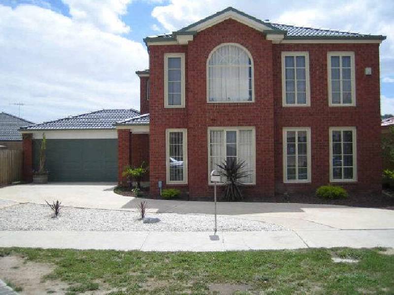 8 Kailah Court, Narre Warren South VIC 3805