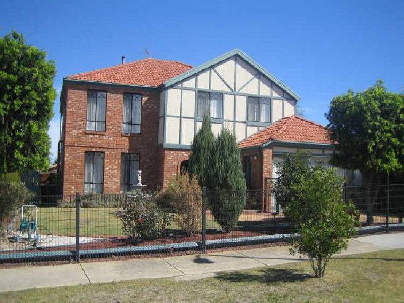 1 Eleanore Crescent, Hallam VIC 3803