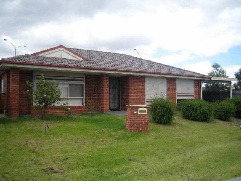 4 Fira Court, Narre Warren VIC 3805