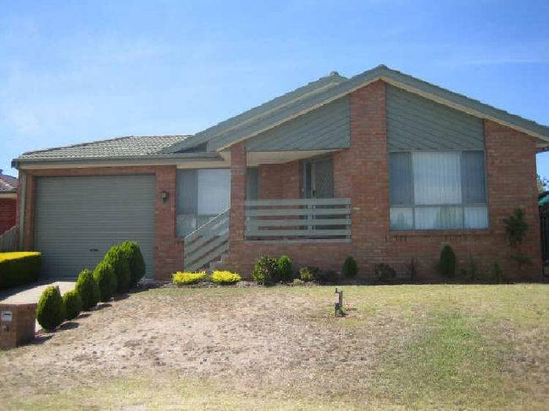 24 Cumberland Chase, Hampton Park VIC 3976