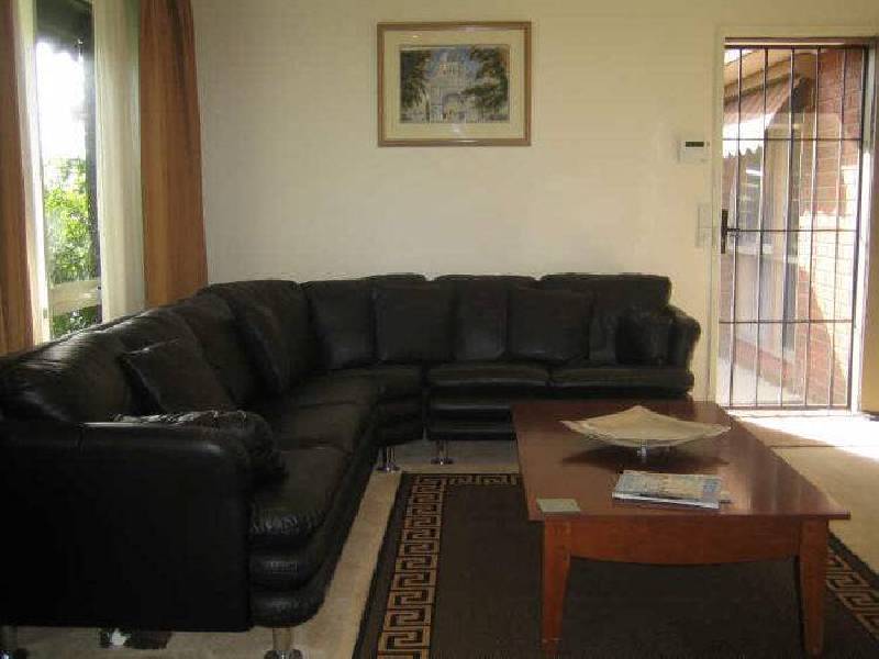 51 Michelle Drive, Hampton Park VIC 3976