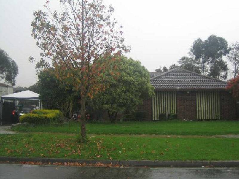 31 Willow Drive, Hampton Park VIC 3976