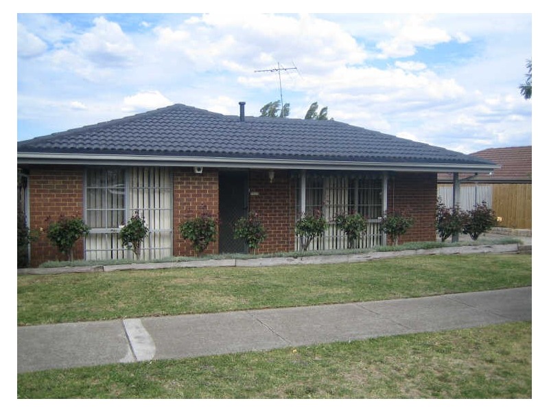 36 Verona Drive, Hampton Park VIC 3976