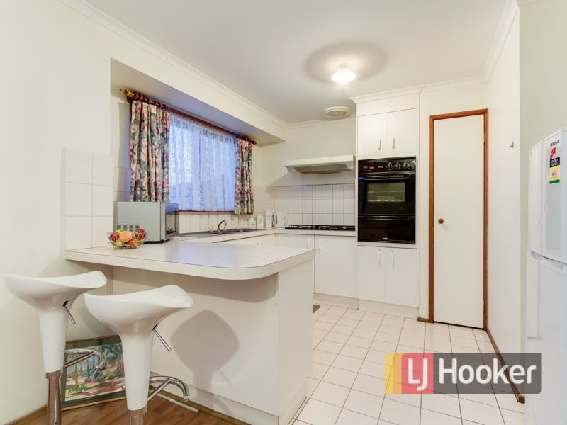 2 Rosalie Court, Hampton Park VIC 3976