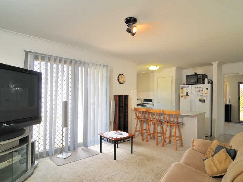 19 Ellindale Close, Hampton Park VIC 3976