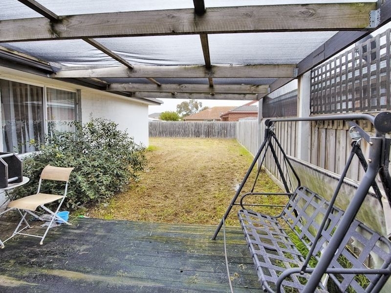 7 Gilmore Crescent, Lynbrook VIC 3975