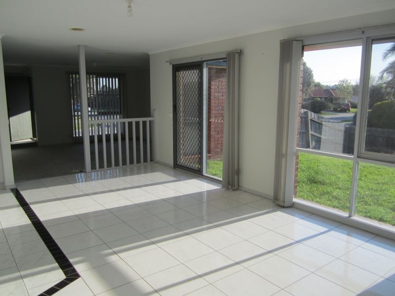 1 Justin Court, Narre Warren VIC 3805