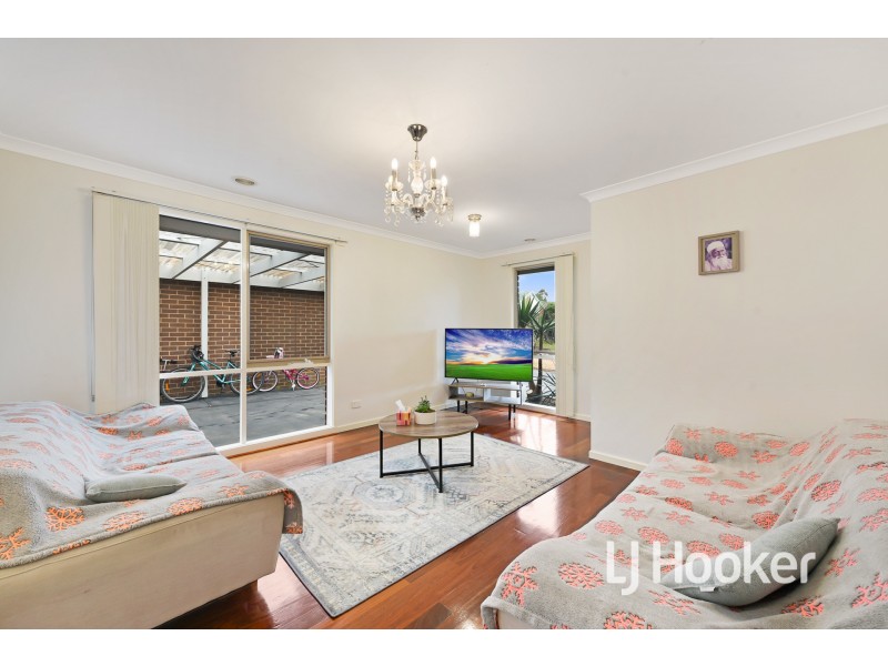 5 Dianna Court, Hampton Park VIC 3976