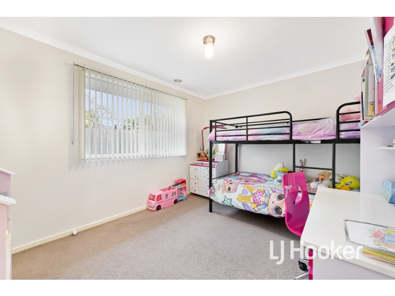 5 Dianna Court, Hampton Park VIC 3976