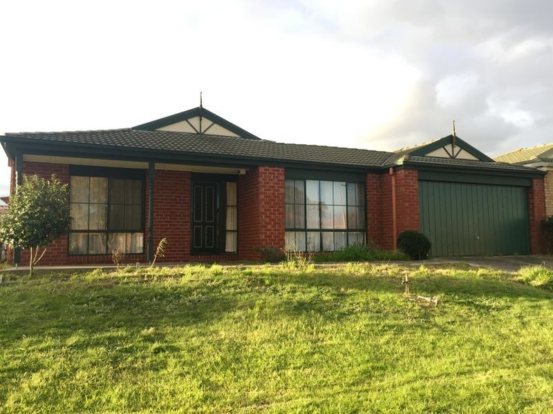 12 Greenlea Grove, Hampton Park VIC 3976