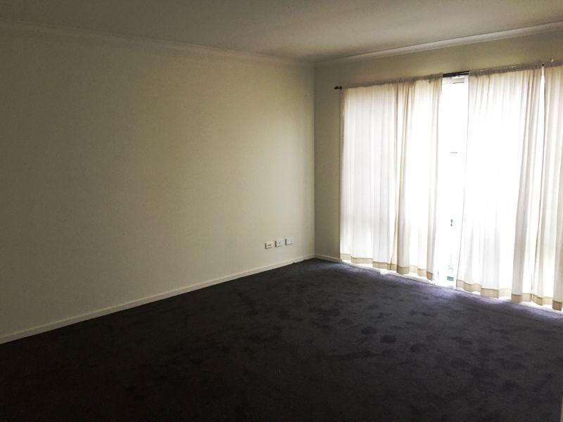 12 Greenlea Grove, Hampton Park VIC 3976