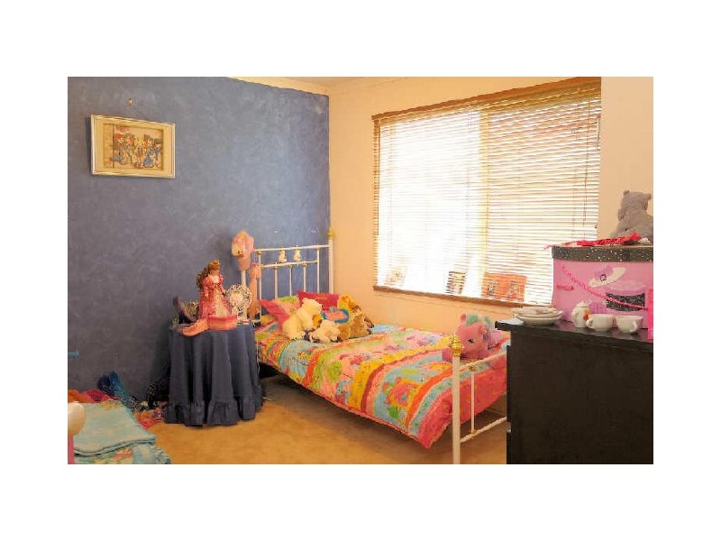 5 Lindsay Crescent, Lynbrook VIC 3975