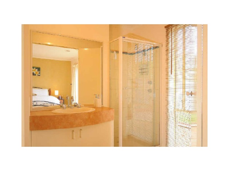 5 Lindsay Crescent, Lynbrook VIC 3975