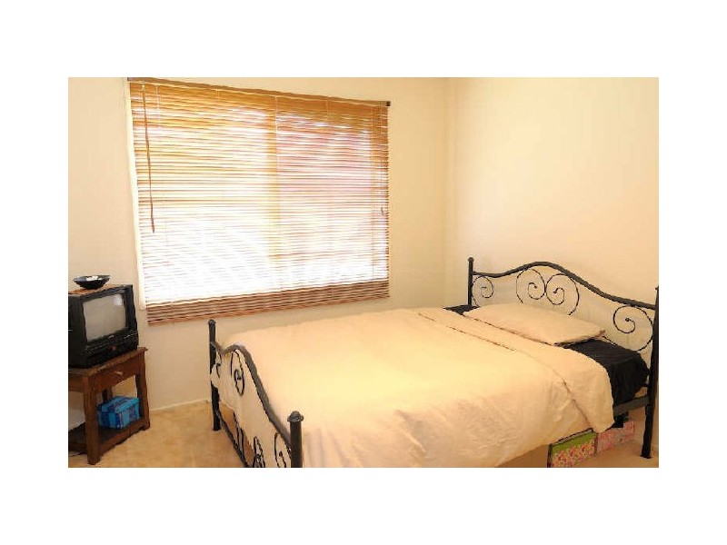 5 Lindsay Crescent, Lynbrook VIC 3975