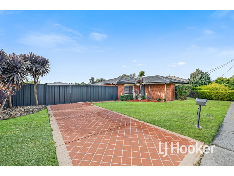 83 Coral Drive, Hampton Park VIC 3976