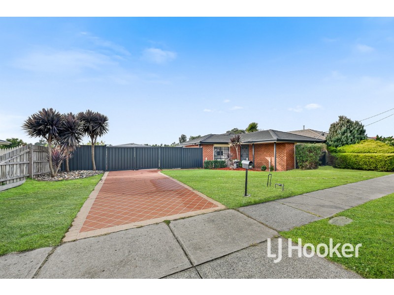 83 Coral Drive, Hampton Park VIC 3976