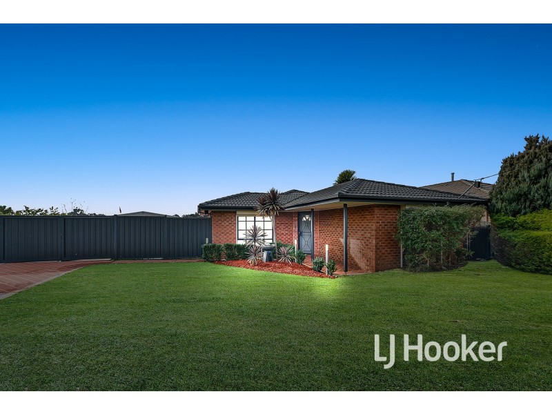 83 Coral Drive, Hampton Park VIC 3976