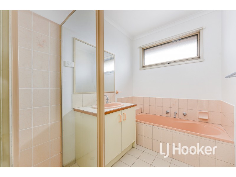 83 Coral Drive, Hampton Park VIC 3976