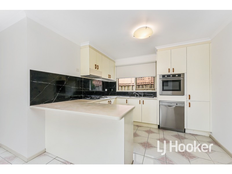 83 Coral Drive, Hampton Park VIC 3976