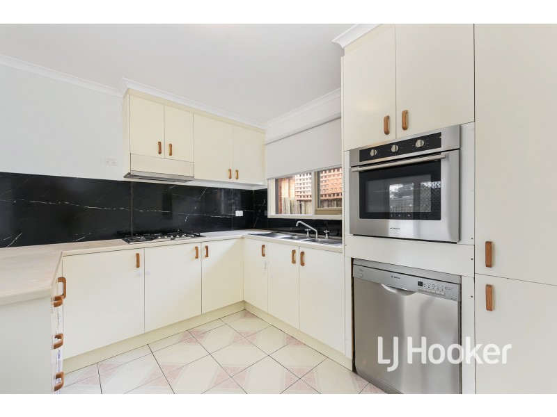 83 Coral Drive, Hampton Park VIC 3976