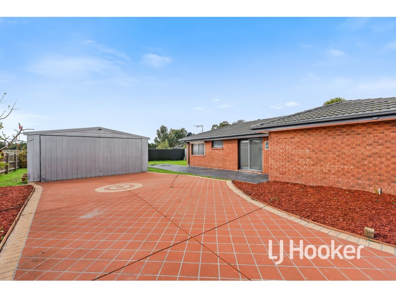 83 Coral Drive, Hampton Park VIC 3976