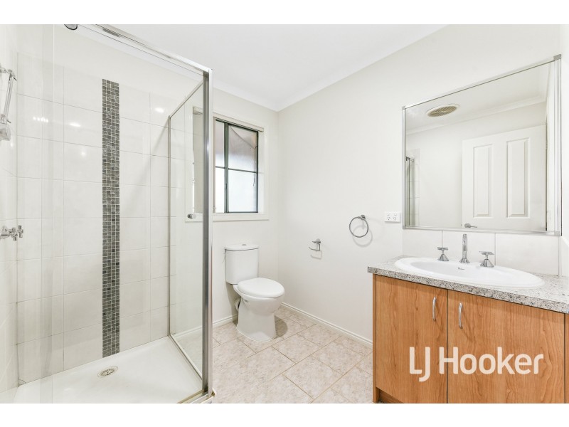 1 Greythorne Court, Narre Warren VIC 3805