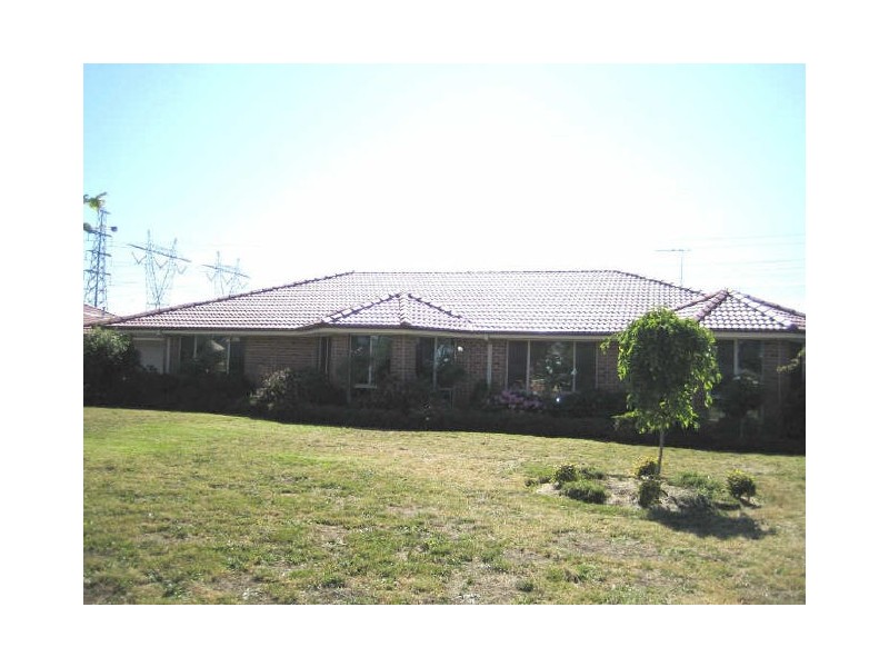 12 The Grove, Hampton Park VIC 3976