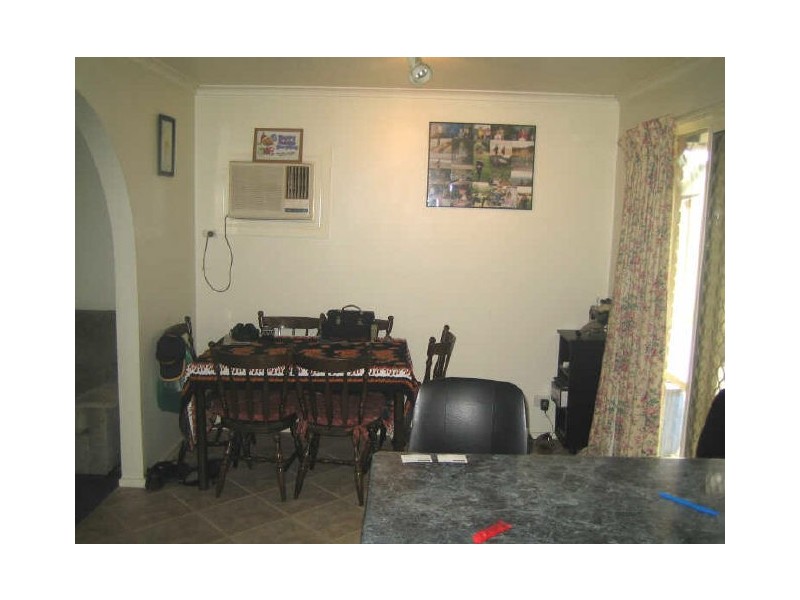 16 Kylie Court, Hampton Park VIC 3976