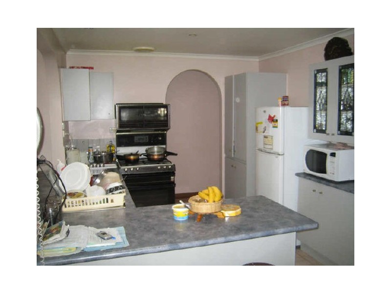 11 Kylie Court, Hampton Park VIC 3976