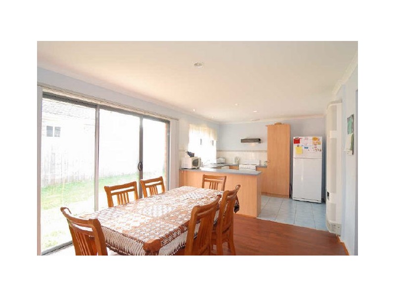 12 The Glade, Hampton Park VIC 3976