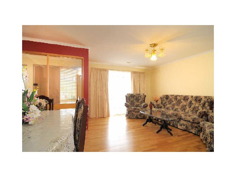 16 Garfield Court, Hampton Park VIC 3976