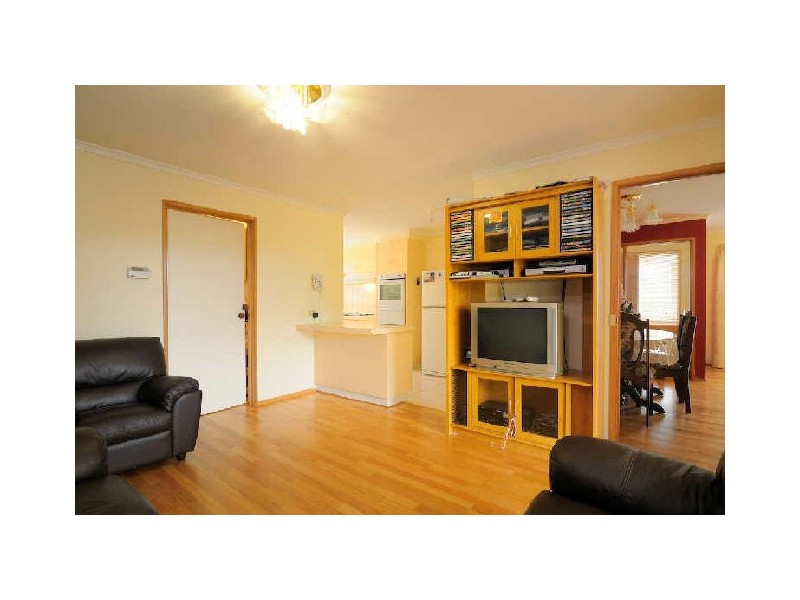 16 Garfield Court, Hampton Park VIC 3976