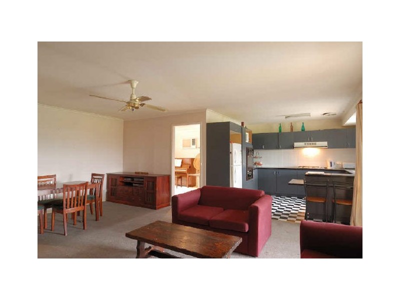 17 Willow Drive, Hampton Park VIC 3976