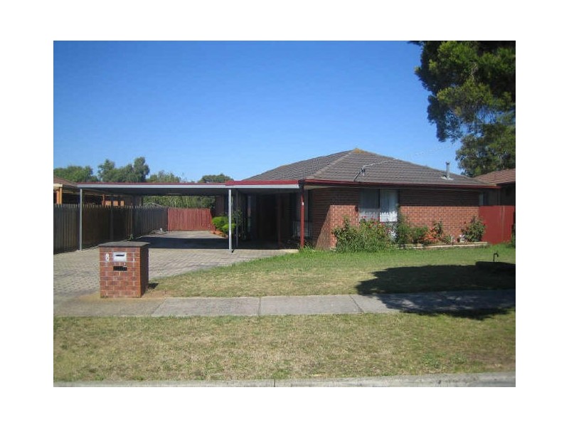 8 Craigie Court, Hampton Park VIC 3976