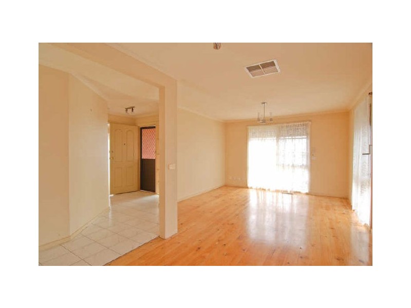 2 Bunya Place, Hampton Park VIC 3976