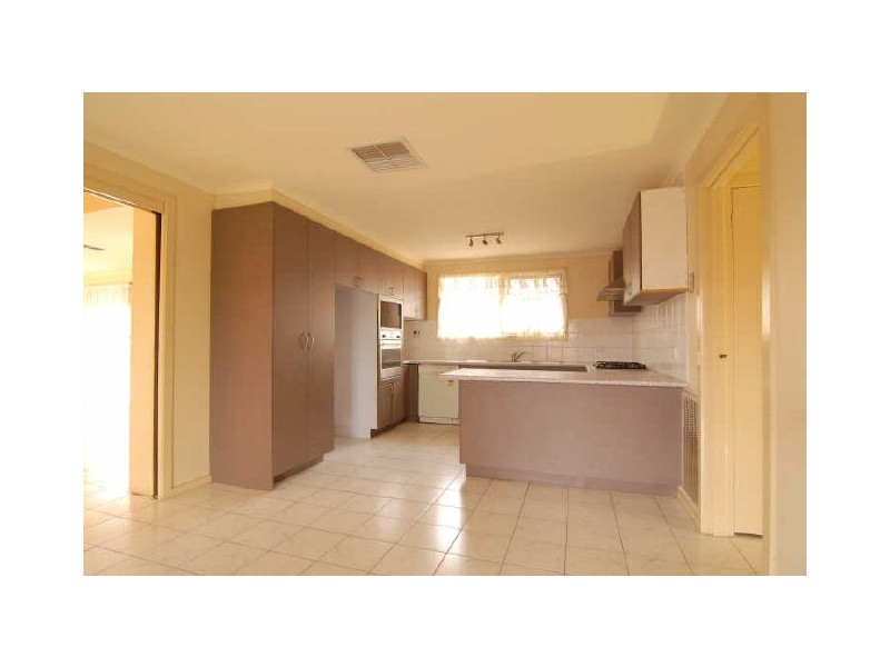 2 Bunya Place, Hampton Park VIC 3976