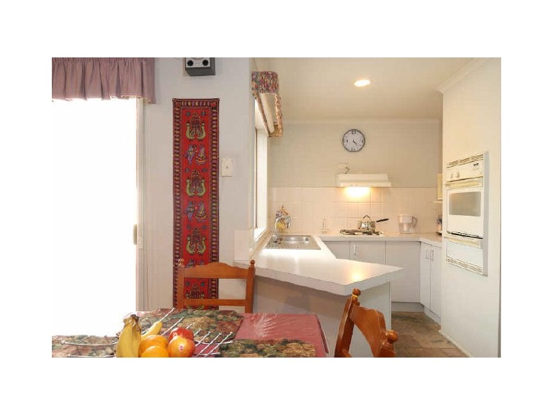 16 Miranda Gardens, Hampton Park VIC 3976