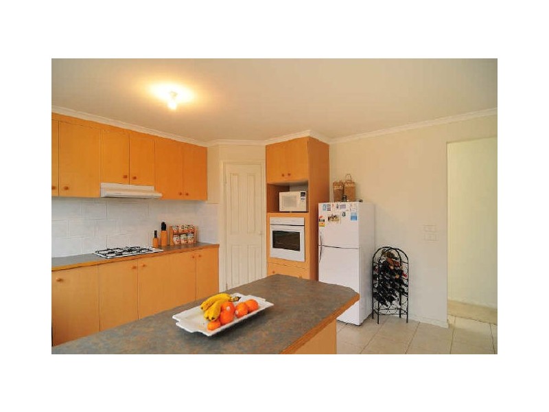 87A Bemersyde Drive, Berwick VIC 3806