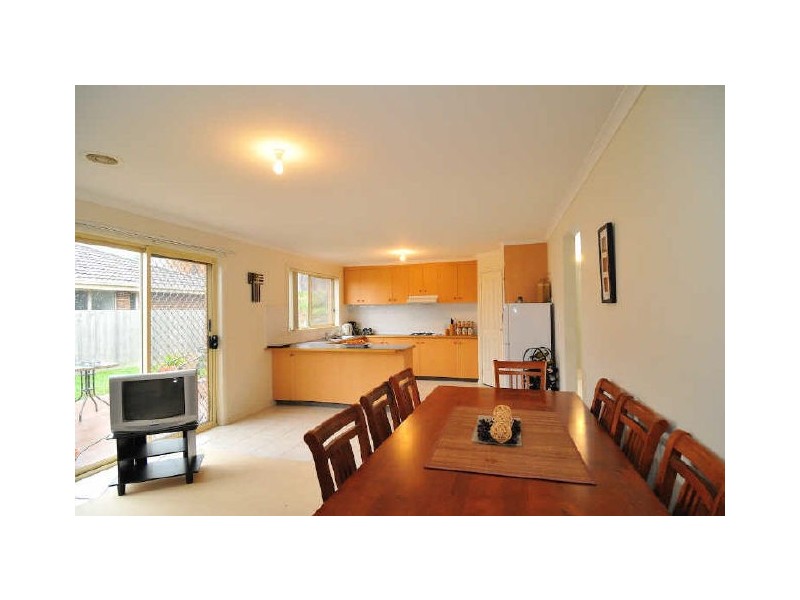 87A Bemersyde Drive, Berwick VIC 3806