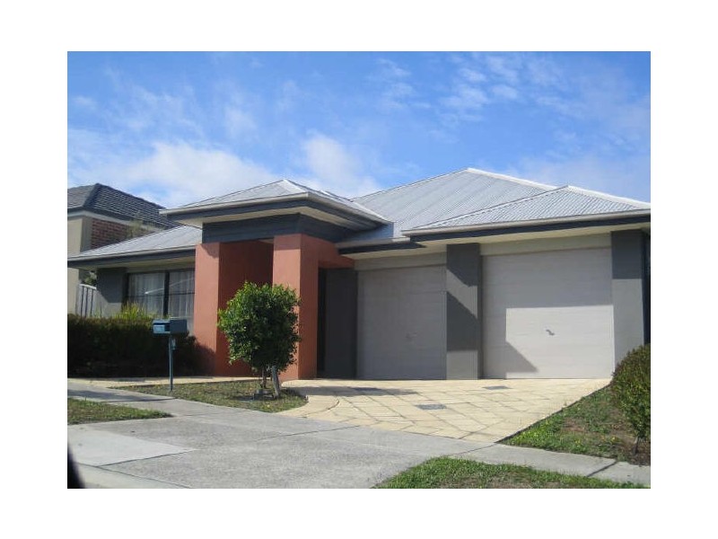 7 Clendon Street, Berwick VIC 3806