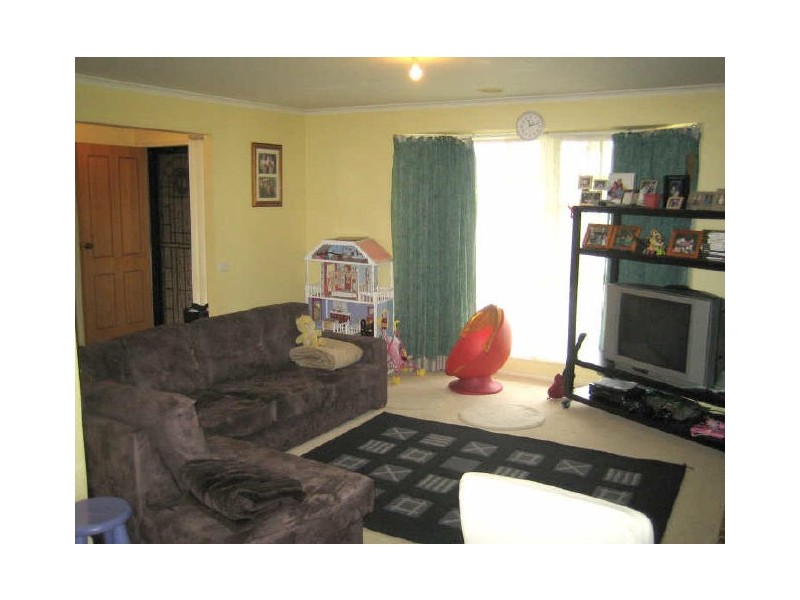 5 Narellan Drive, Hampton Park VIC 3976