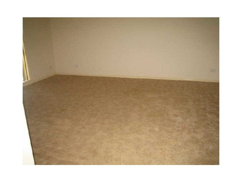 5 Shaftsbury Avenue, Berwick VIC 3806