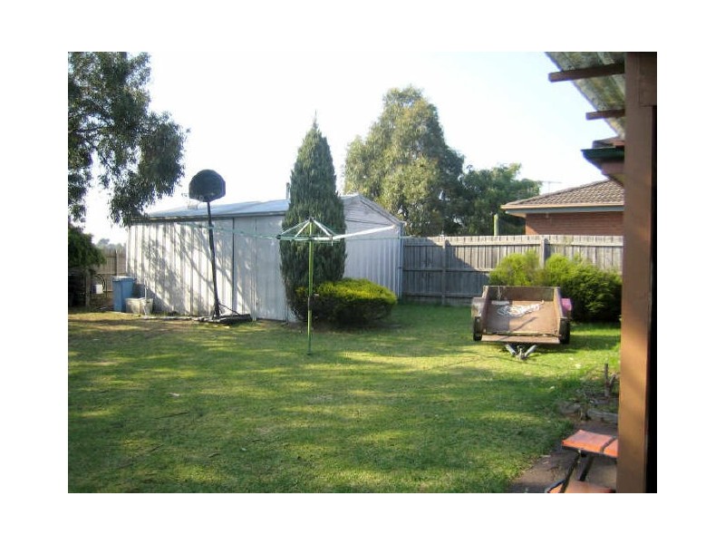 42 Shearwater Drive, Carrum Downs VIC 3201