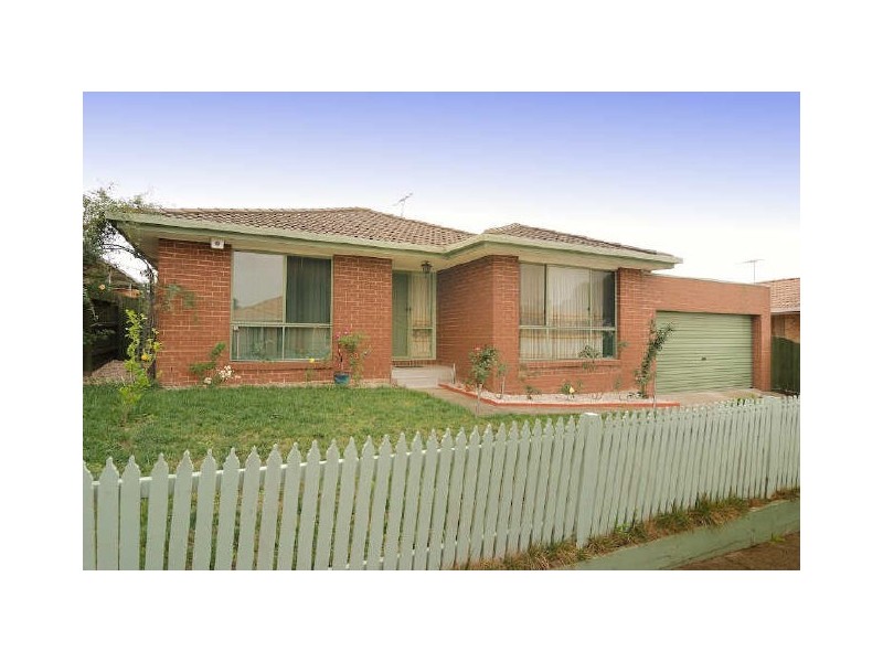 61 Horizon Boulevard, Hampton Park VIC 3976