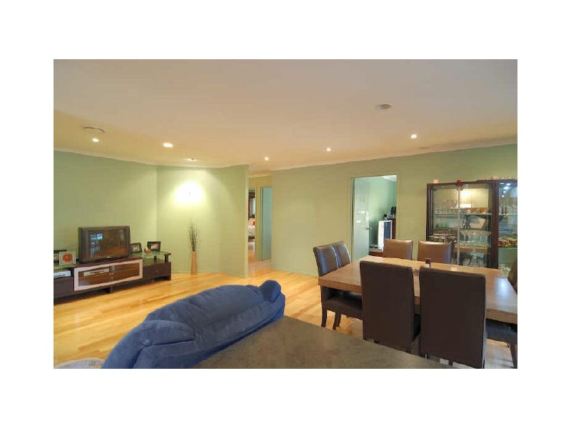 61 Horizon Boulevard, Hampton Park VIC 3976